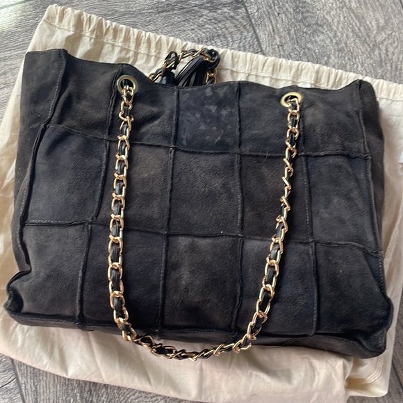 Chanel tote - Picture 12 of 17